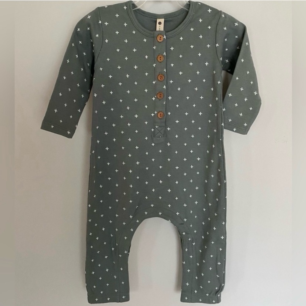 Quincy Mae Organic Cotton Romper, Sea (a Sage Green) Color, Snap Legs & Bottom
